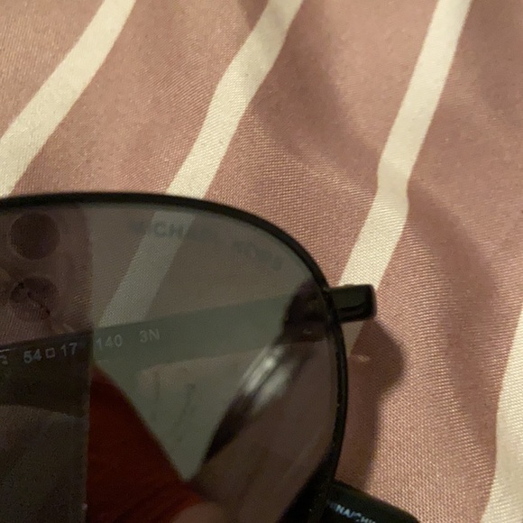 Michael kors sunglasses - Picture 2 of 5